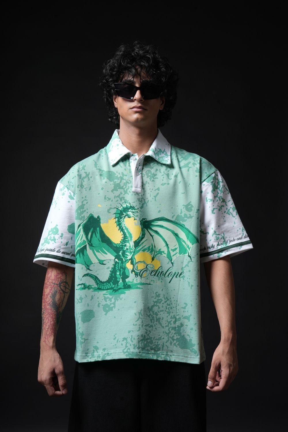 Dragon Crest T-shirt - Echolope