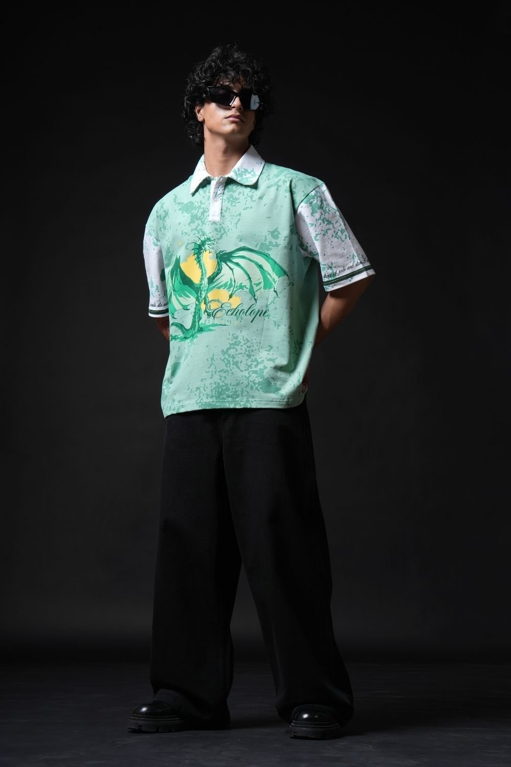 Dragon Crest T-shirt - Echolope