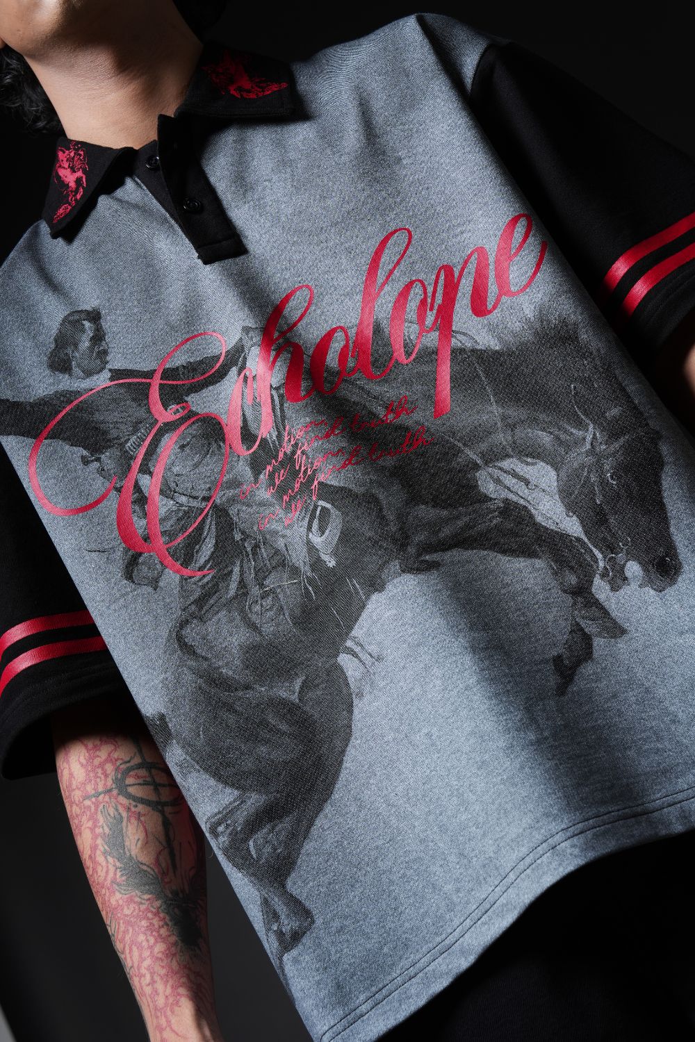 Master The Moment T-shirt - Echolope