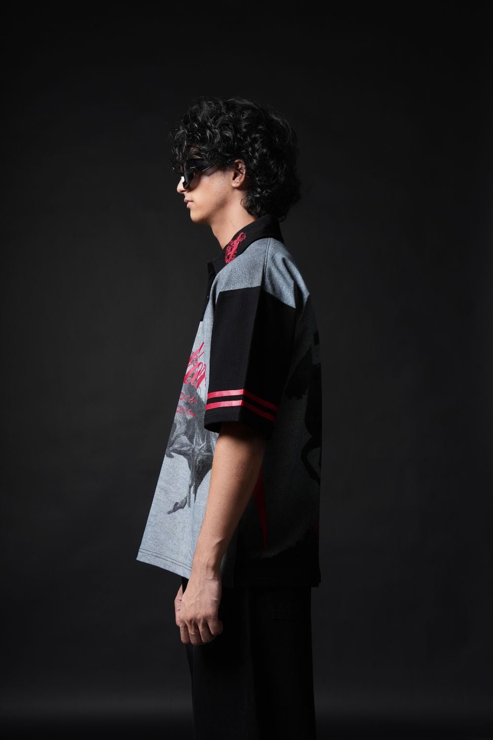 Master The Moment T-shirt - Echolope