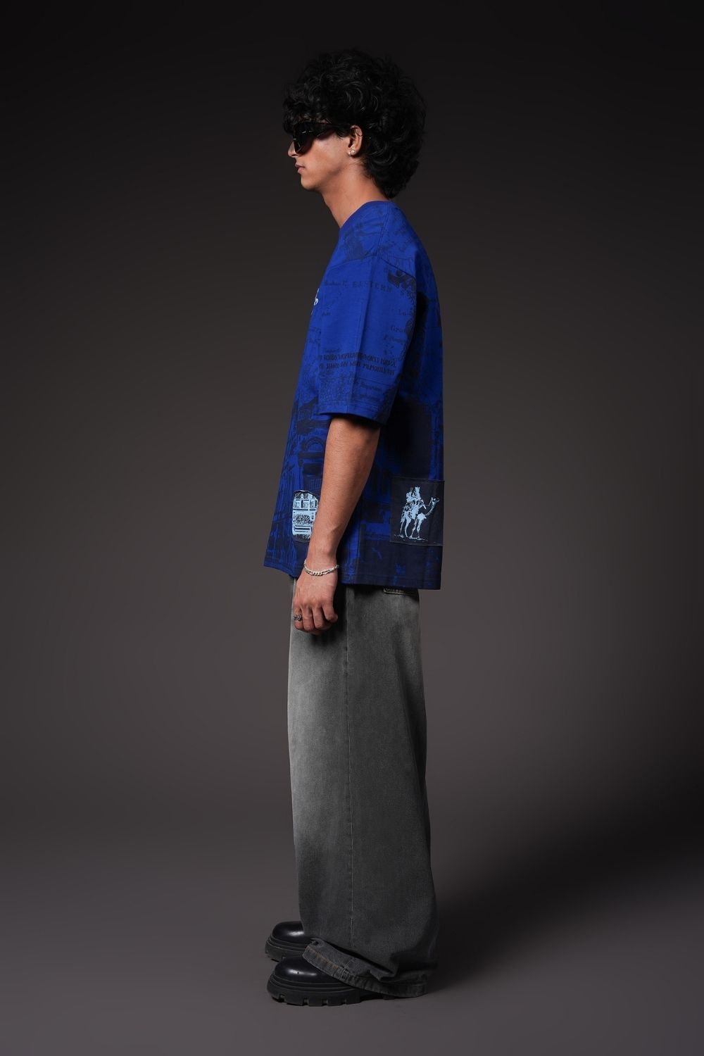 Midnight Streetwear Oversized T-Shirt - Echolope