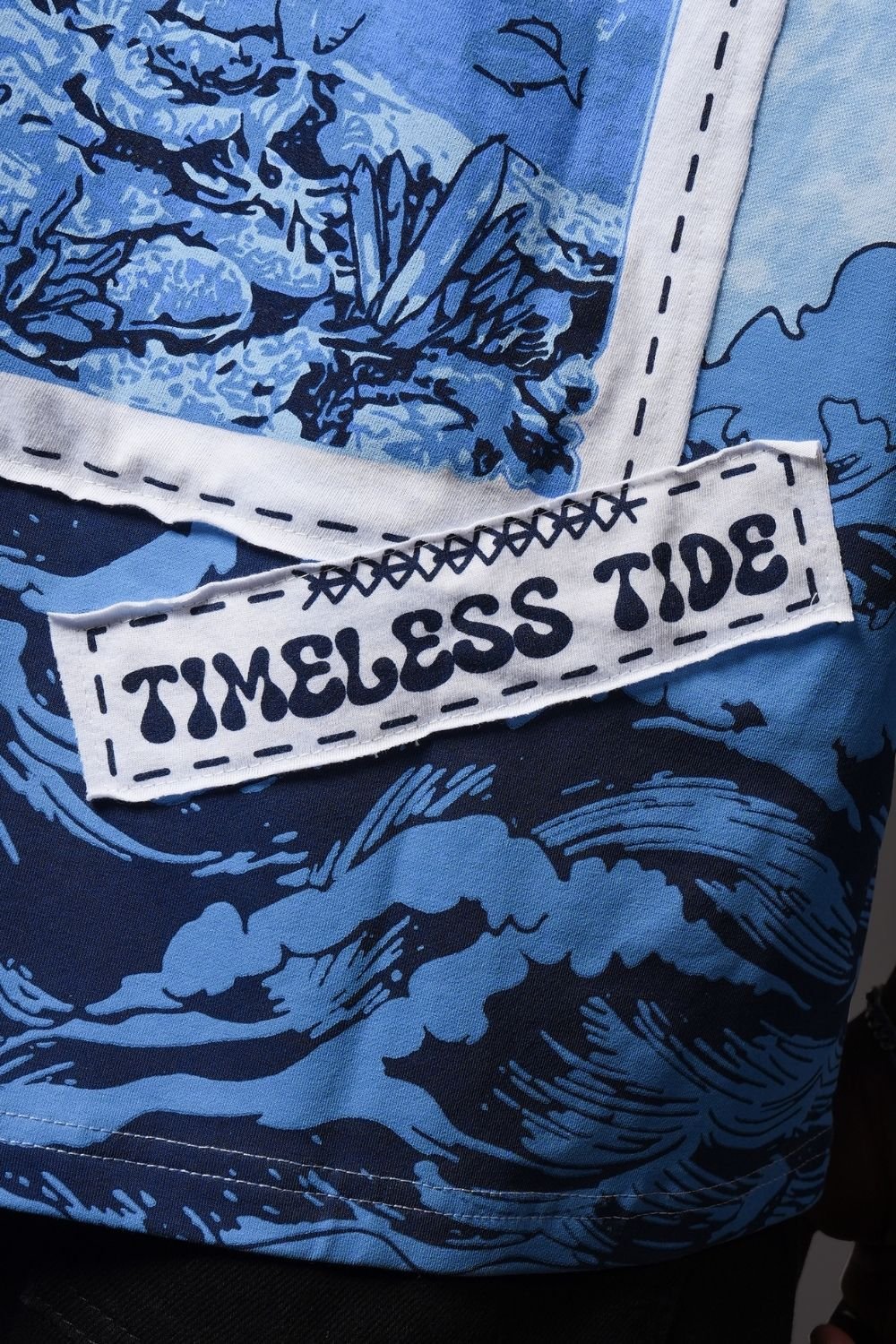 Timeless Tide Oversized Graphic T-Shirt - Echolope