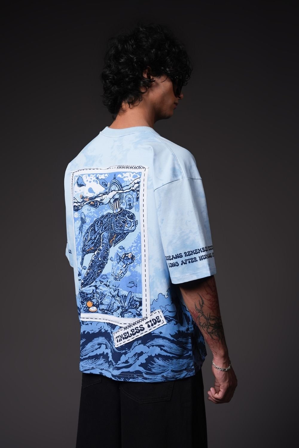 Timeless Tide Oversized Graphic T-Shirt - Echolope